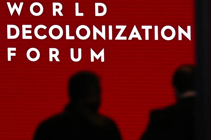 World Decolonisation Forum: Experts call for challenging colonial legacies in knowledge, power